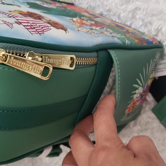 NWT Loungefly Peter Pan Captain Captain Hook mini backpack and wallet set - Picture 3 of 16